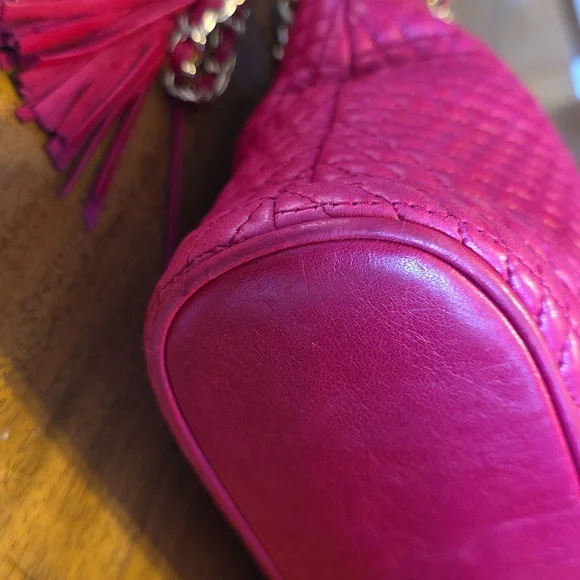 Bally Hot Pink Quilted Leather Shoulder Bag with Gold Chain - Picture 7 of 16